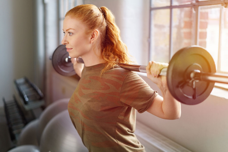 Artikelbild: Training mit Gewichten