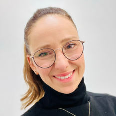 Portrait: Dr. Bettina Hermes