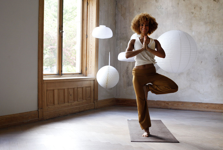 Artikelbild: Yoga für Anfänger – die besten Tipps zum Start
