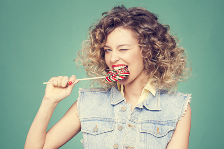 Artikelbild: Zucker ersetzen – alles Wissenswerte zu Stevia, Xucker & Co.