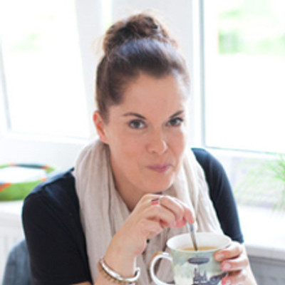 Portrait: Trine, 41