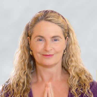 Portrait: Anna Trökes