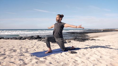 Vorschaubild: Yoga für einen entspannten Rücken - Kräftigung & Aktivierung