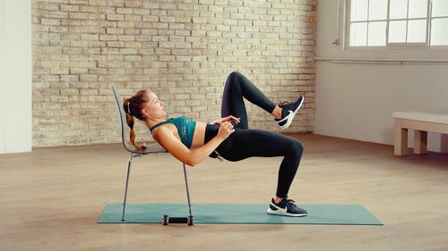 Vorschaubild: Bikinifit 2 mit Alex - Bein & Po