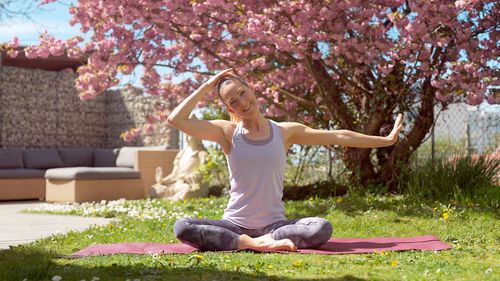 Vorschaubild: Arm-Stretching 1