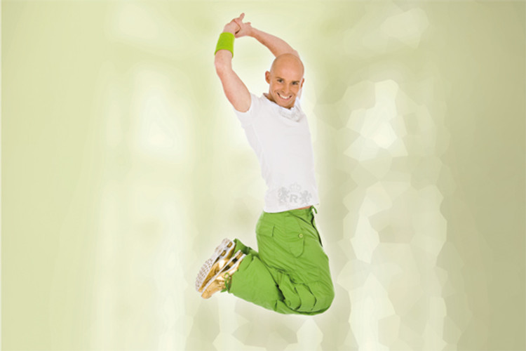 Artikelbild: Step Challenge – Fatburner Workout mit Alexandre Mallier 