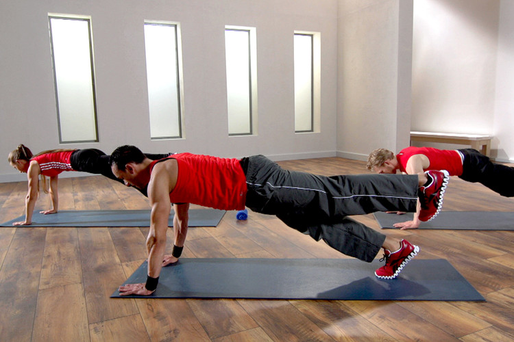 Artikelbild: Bauchtraining mit Jimmy Outlaw